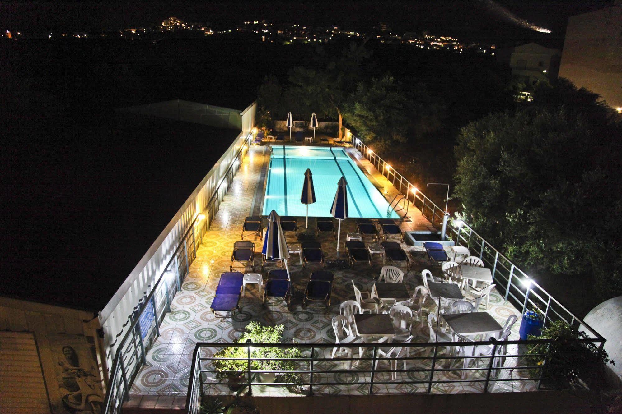 Nontas Apartments Hersonissos  Dış mekan fotoğraf